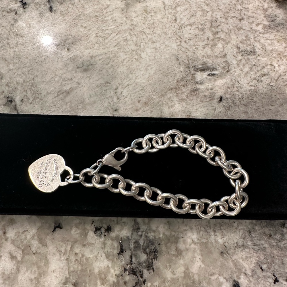 Return to Tiffany heart bracelet